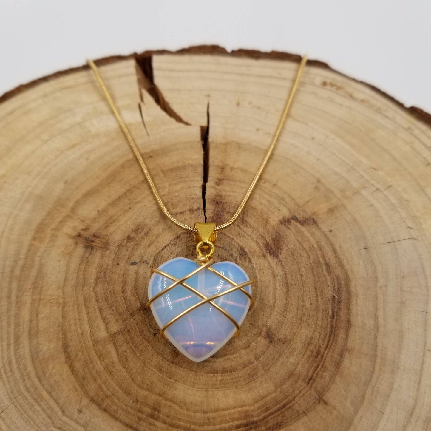 Valentine's Day Natural Crystal Heart Pendant Necklace