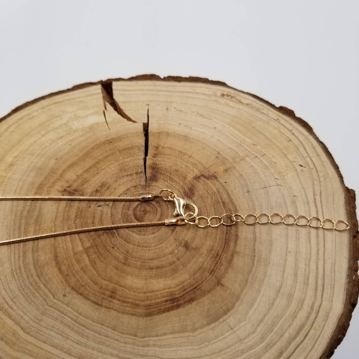 Valentine's Day Natural Crystal Heart Pendant Necklace